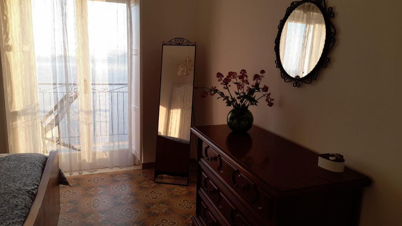 Mimi Junior Home, Central Sea View Apartment 普莱亚诺 外观 照片